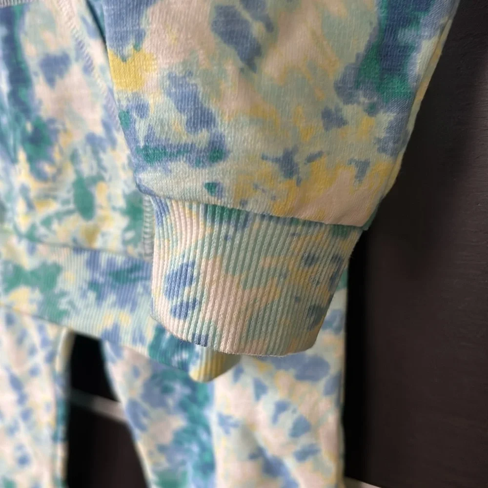 First Impressions cozy colorful